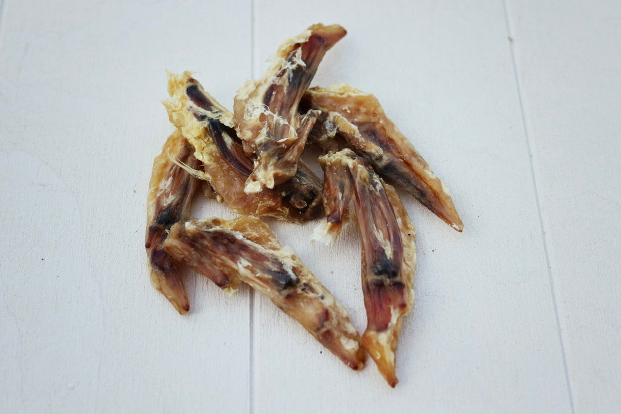 Hähnchenflügel - knackiger Leckerbissen für Hunde!
